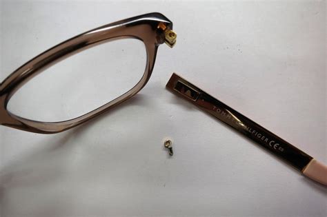 repair broken glasses hinge